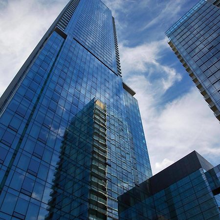 Four Seasons Hotel Toronto At Yorkville Exterior foto